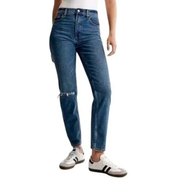 Abercrombie & Fitch Womens Plus Size 33 The Mom High Rise Jeans NWT - Picture 1 of 13